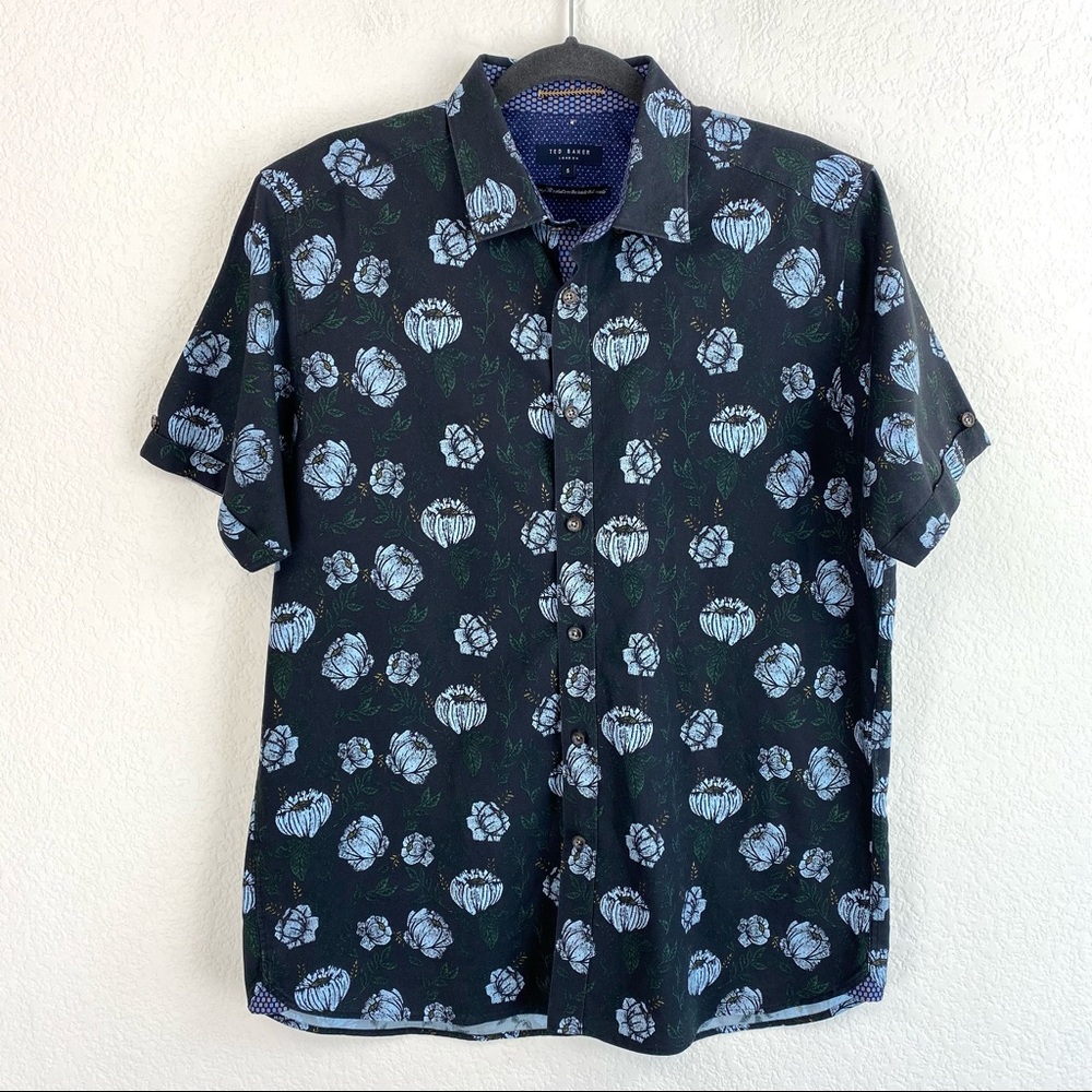 Ted Baker Printed Short Sleeve Button Down Size 5